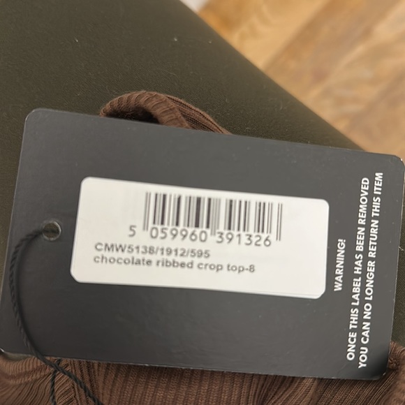 Prettylittlethings - Picture 2 of 2